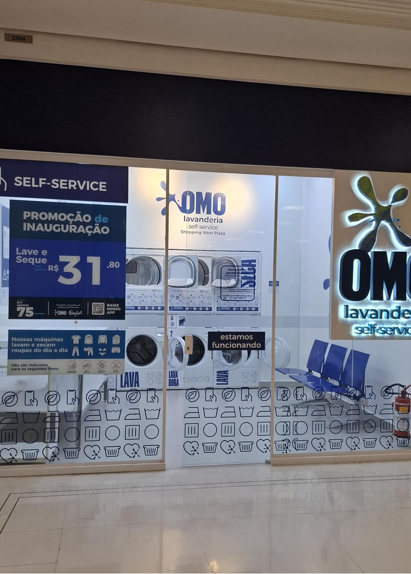 Fachada da OMO Lavanderia no Shopping West Plaza, em São Paulo